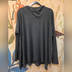 Jala Dolman Pullover